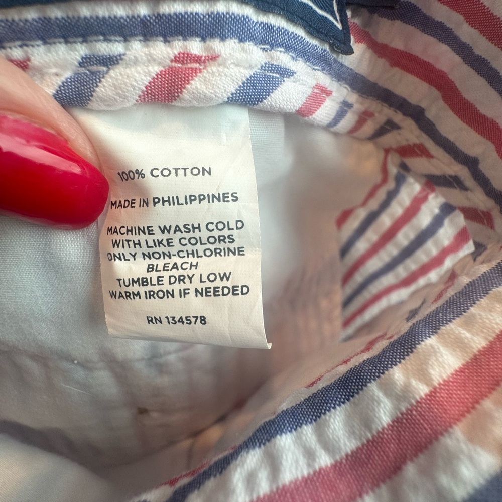 Vineyard Vines Men's Seersucker Shorts - Red, White & Blue Stripes - Picture 4 of 6